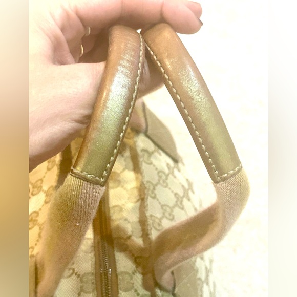 Low Start Gucci GG Bucket Bag Monogram Neutral Canvas - Picture 6 of 16